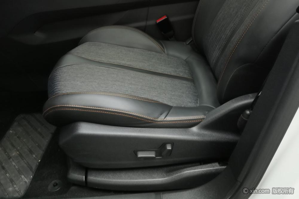 Peugeot 5008 2017 350THP 7-Seater Elite – фото 18