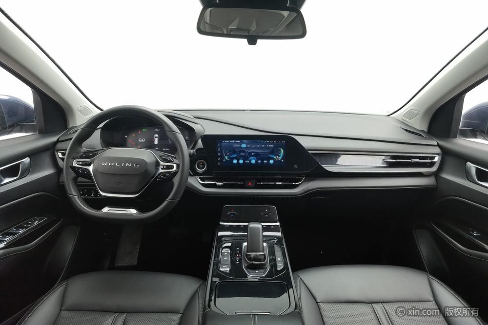 Wuling Victory 2022 модификация комплектация 280T CVT Flagship – фото 12