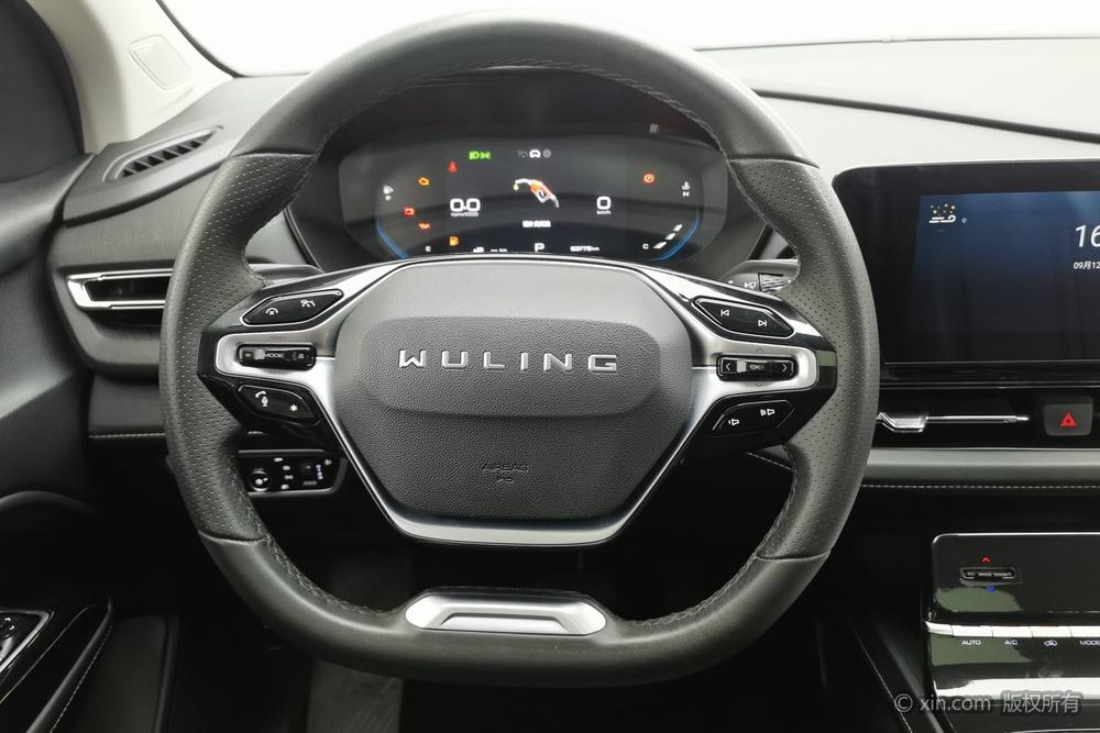 Wuling Victory 2022 модификация комплектация 280T CVT Flagship – фото 14