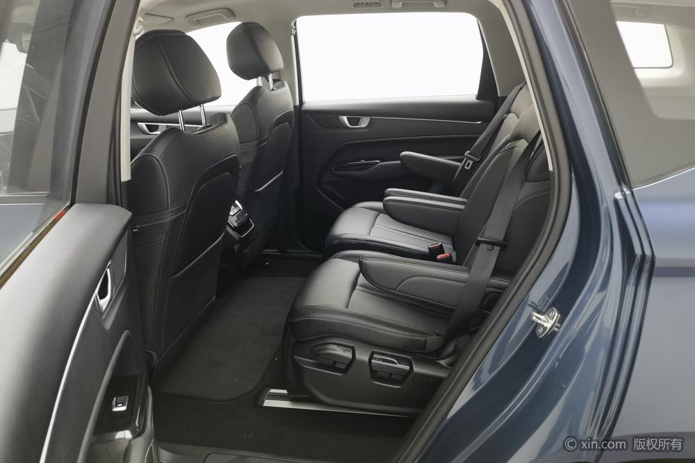 Wuling Victory 2022 модификация комплектация 280T CVT Flagship – фото 19