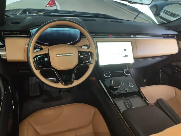 Range Rover Sport 2023 Model 3.0 L6 DYNAMIC SE – фото 7