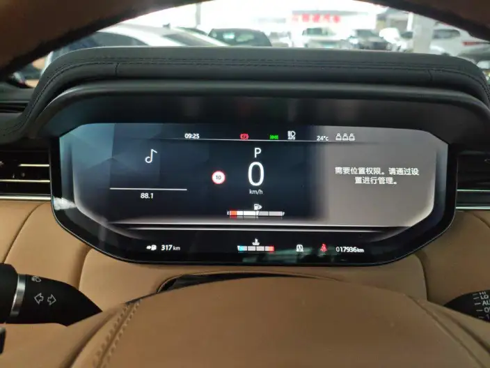 Range Rover Sport 2023 Model 3.0 L6 DYNAMIC SE – фото 8