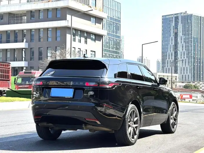 Range Rover Velar 2024 Model Dynamic HSE – фото 7