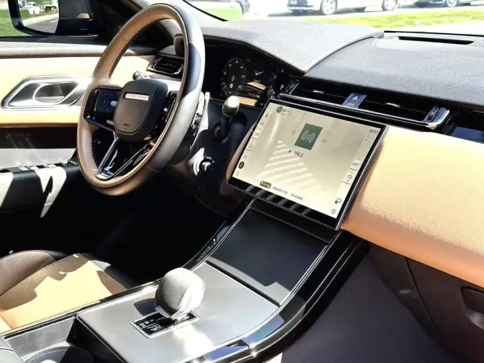 Range Rover Velar 2024 Model Dynamic HSE – фото 10