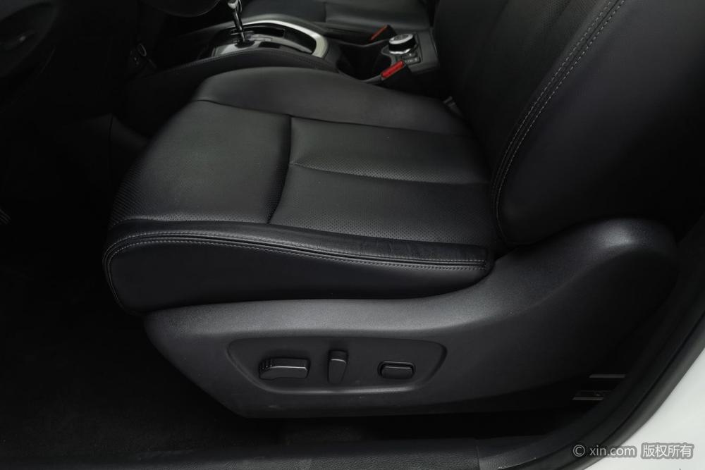 Nissan X-Trail 2014 2.5L CVT Luxury 4WD – фото 18