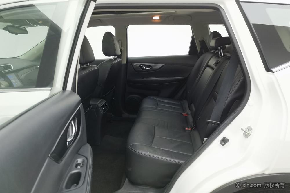 Nissan X-Trail 2014 2.5L CVT Luxury 4WD – фото 19