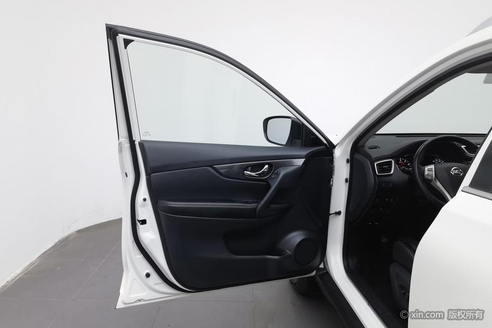 Nissan X-Trail 2014 2.5L CVT Luxury 4WD – фото 21