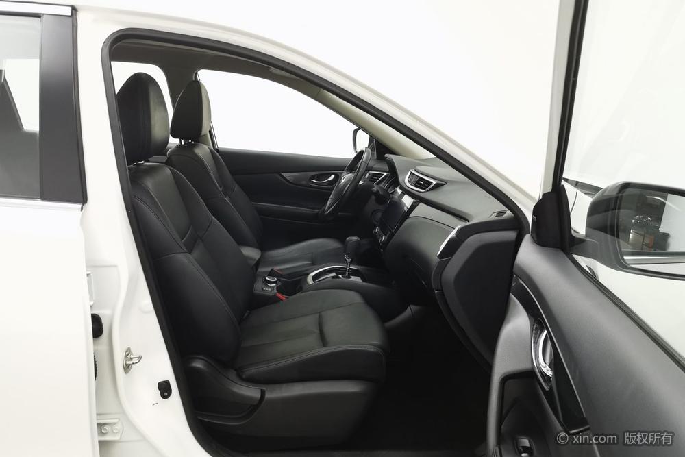 Nissan X-Trail 2014 2.5L CVT Luxury 4WD – фото 24
