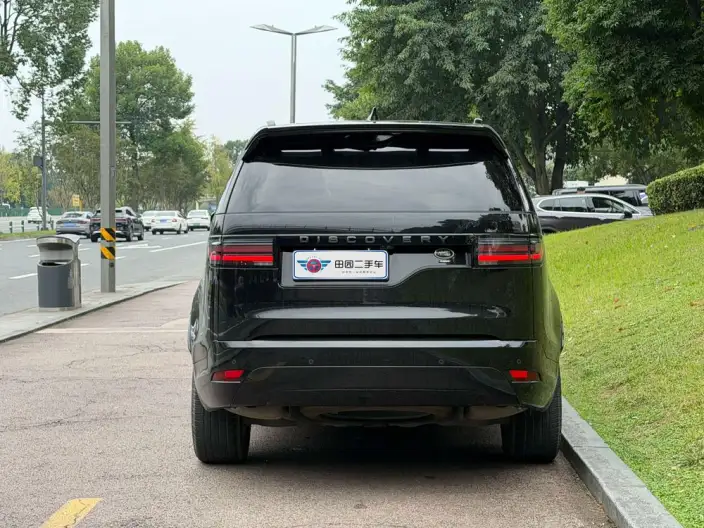 Land Rover Discovery 2023 Model Facelift 360PS R-Dynamic S – фото 5