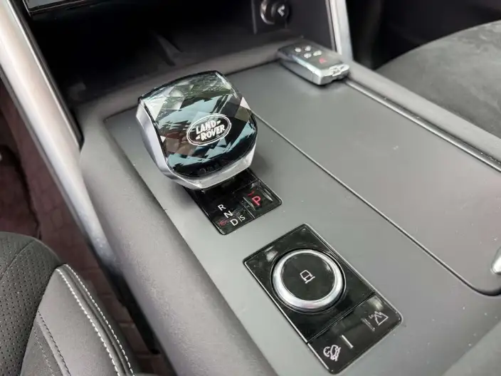Land Rover Discovery 2023 Model Facelift 360PS R-Dynamic S – фото 10