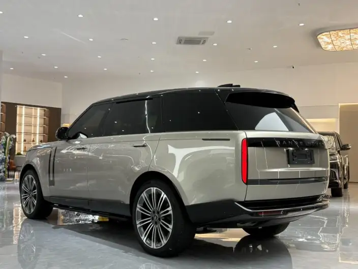 Range Rover 2025 Model 3.0T Automatic 4WD 5 seat Parallel Imported – фото 3