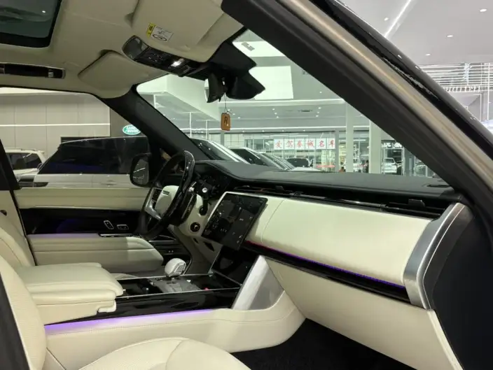 Range Rover 2025 Model 3.0T Automatic 4WD 5 seat Parallel Imported – фото 7