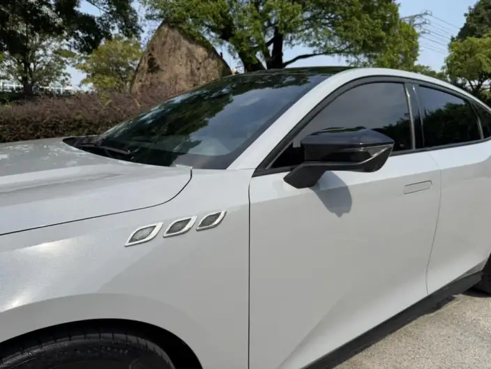 Changan UNI-V 2023 Model 1.5T Noble Model – фото 7