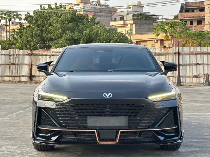 Changan UNI-V 2023 Model 1.5T Sports Edition
