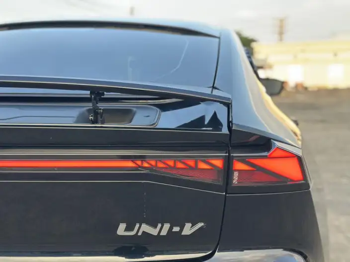 Changan UNI-V 2023 Model 1.5T Sports Edition – фото 9