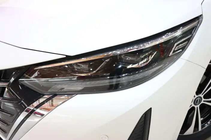 Nissan Sylphy 2023 Model Facelift 1.6L CVT Yuexiang Edition – фото 9