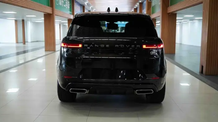 Range Rover Sport 2023 Model 3.0 L6 DYNAMIC HSE – фото 5