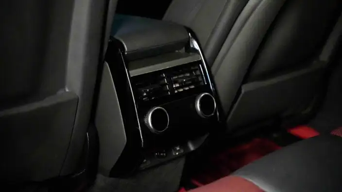 Range Rover Sport 2023 Model 3.0 L6 DYNAMIC HSE – фото 10