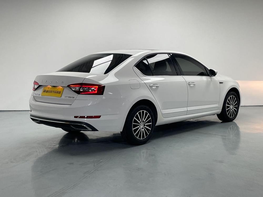 Skoda Octavia 2019 модификация 1.5L Manual Zhixing Deluxe Edition Country VI – фото 7