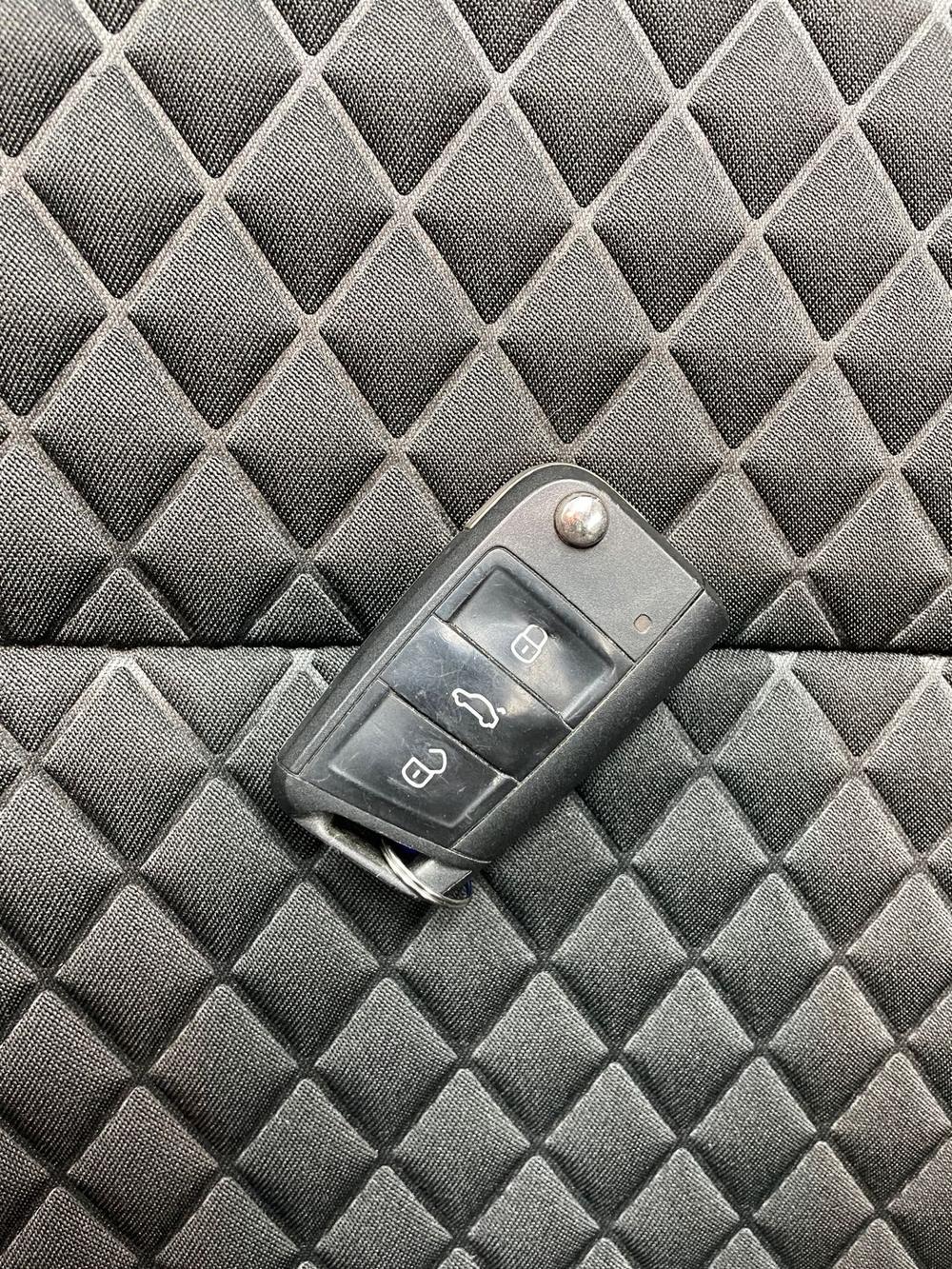 Skoda Octavia 2019 модификация 1.5L Manual Zhixing Deluxe Edition Country VI – фото 11