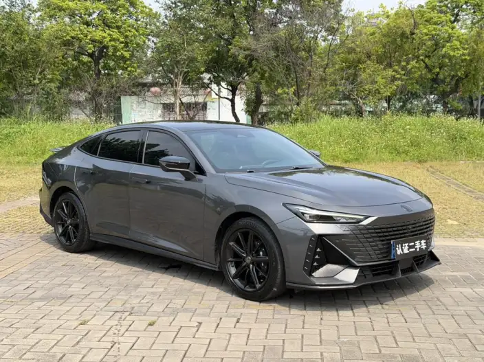 Changan UNI-V 2023 Model 1.5T Exclusive Model