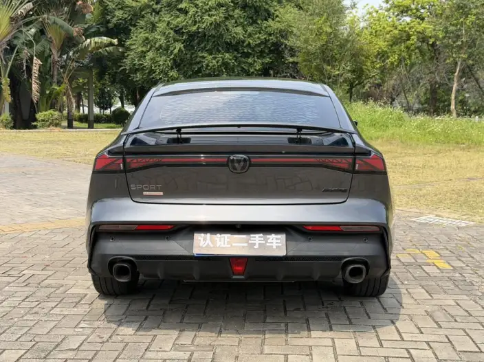 Changan UNI-V 2023 Model 1.5T Exclusive Model – фото 5