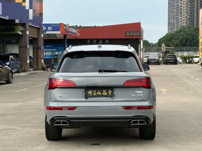 Audi Q5L 2025 Model 40TFSI Luxury Dynamic Model – фото 5