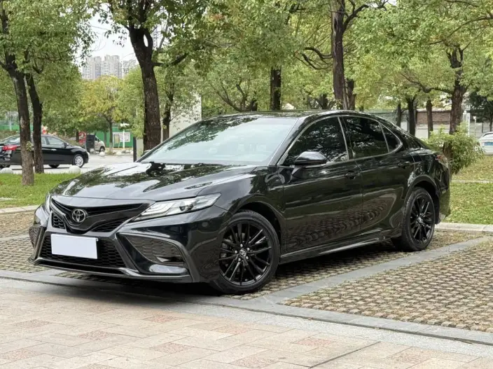 Toyota Camry 2022 Model 2.0S Knight Edition – фото 1