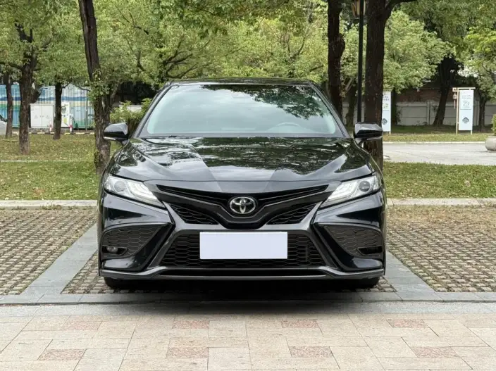 Toyota Camry 2022 Model 2.0S Knight Edition – фото 2