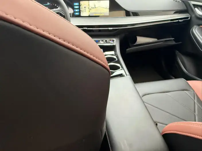 Changan Eado 2022 Model PLUS Blue whale NE 1.4T GDI DCT Flagship Model – фото 7