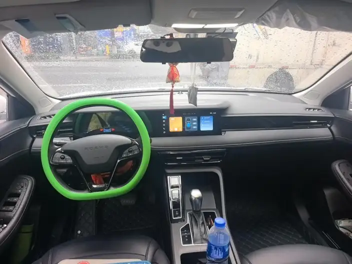Roewe i5 2023 Model 1.5L CVT Deluxe Edition – фото 5