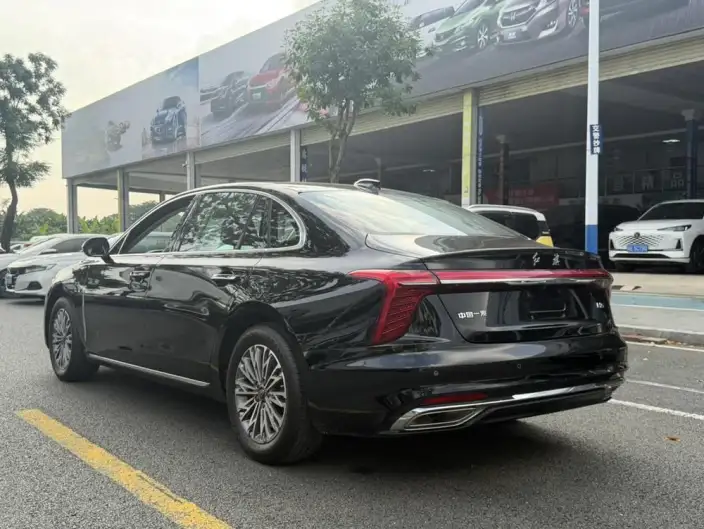 Hongqi H5 2024 Model 1.5T DCT Flag Rhythm Edition – фото 4