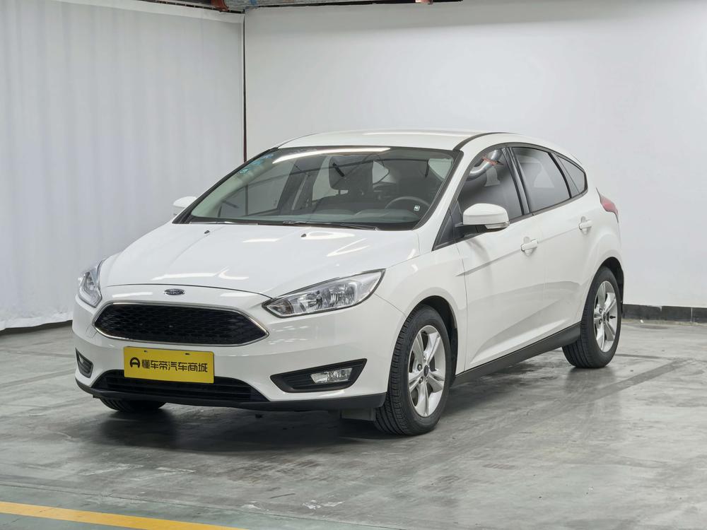 Ford Focus 2017 модификация хэтчбек 1.6L автоматическое Com f ort Zhixing Edition – фото 1
