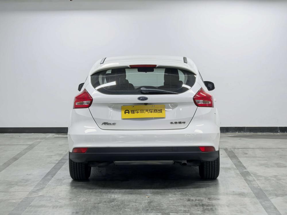 Ford Focus 2017 модификация хэтчбек 1.6L автоматическое Com f ort Zhixing Edition – фото 6