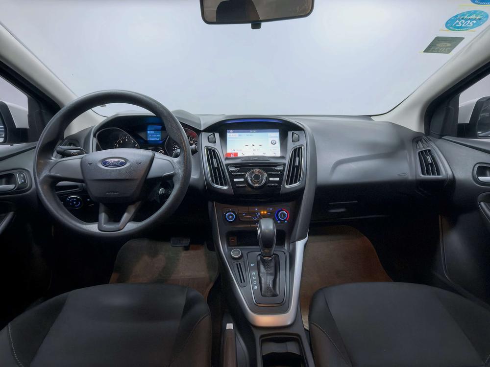Ford Focus 2017 модификация хэтчбек 1.6L автоматическое Com f ort Zhixing Edition – фото 14