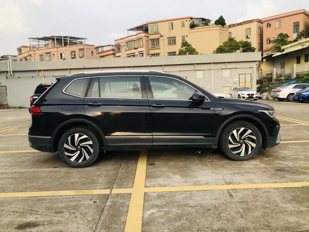 Volkswagen Tiguan L 2022 330TSI Automatic 2WD Smart Enjoy Edition – фото 8
