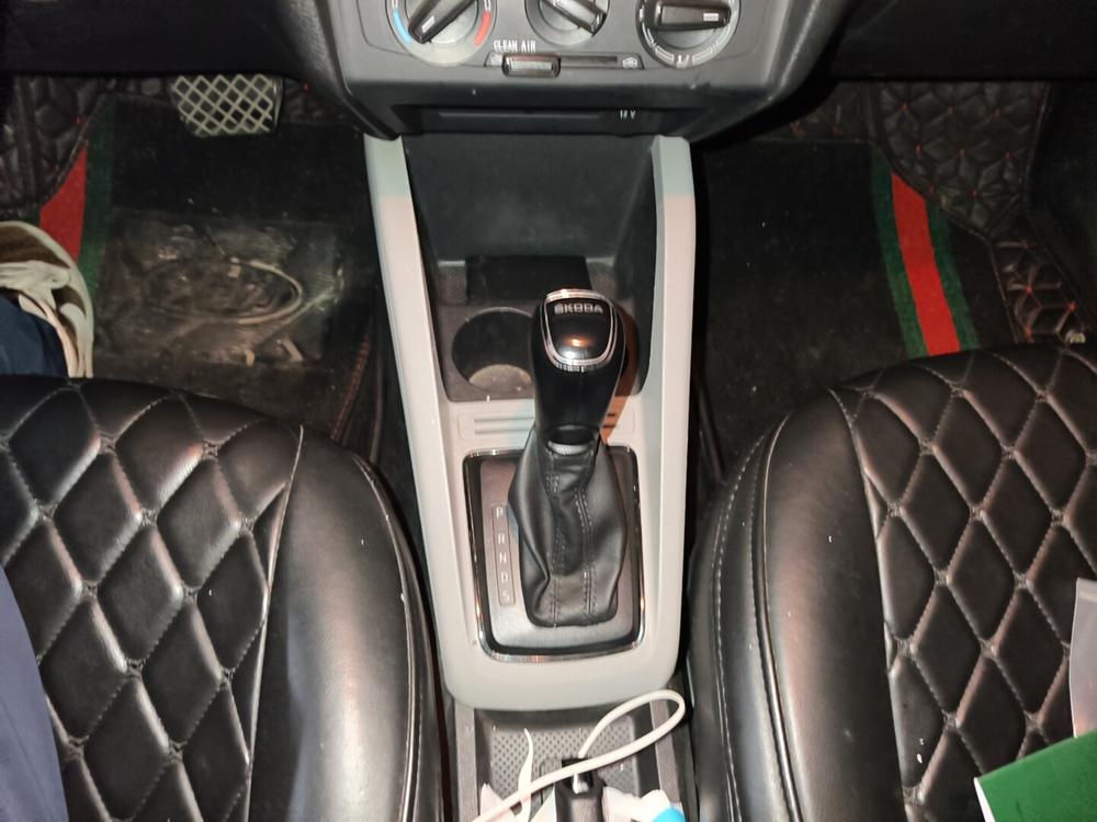 Skoda Fabia 2016 1.4L Automatic Enjoyment – фото 9