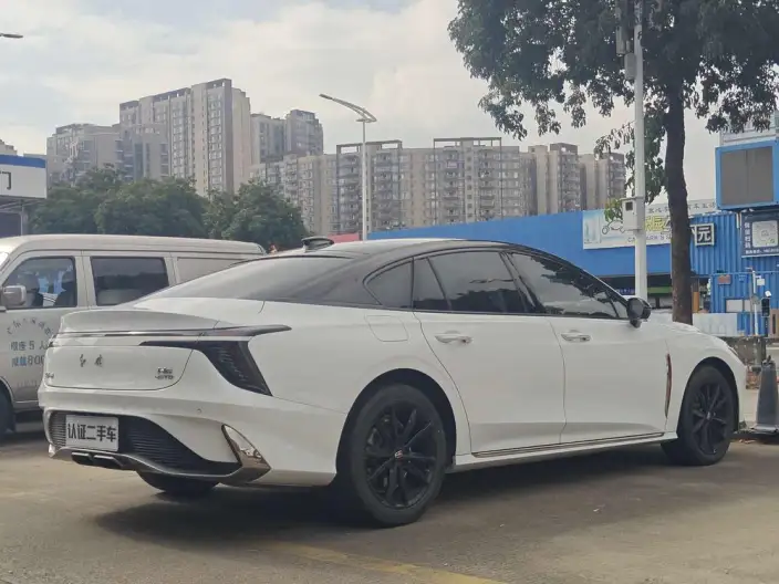 HONGQI H6 2023 Model 2.0T Zhishang Edition – фото 6