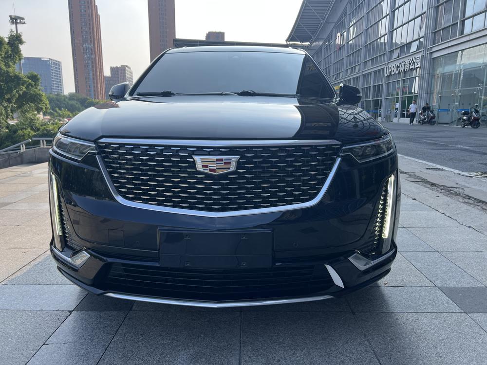 Cadillac XT6 2022 2.0T 6-Seater 2WD Luxury – фото 2