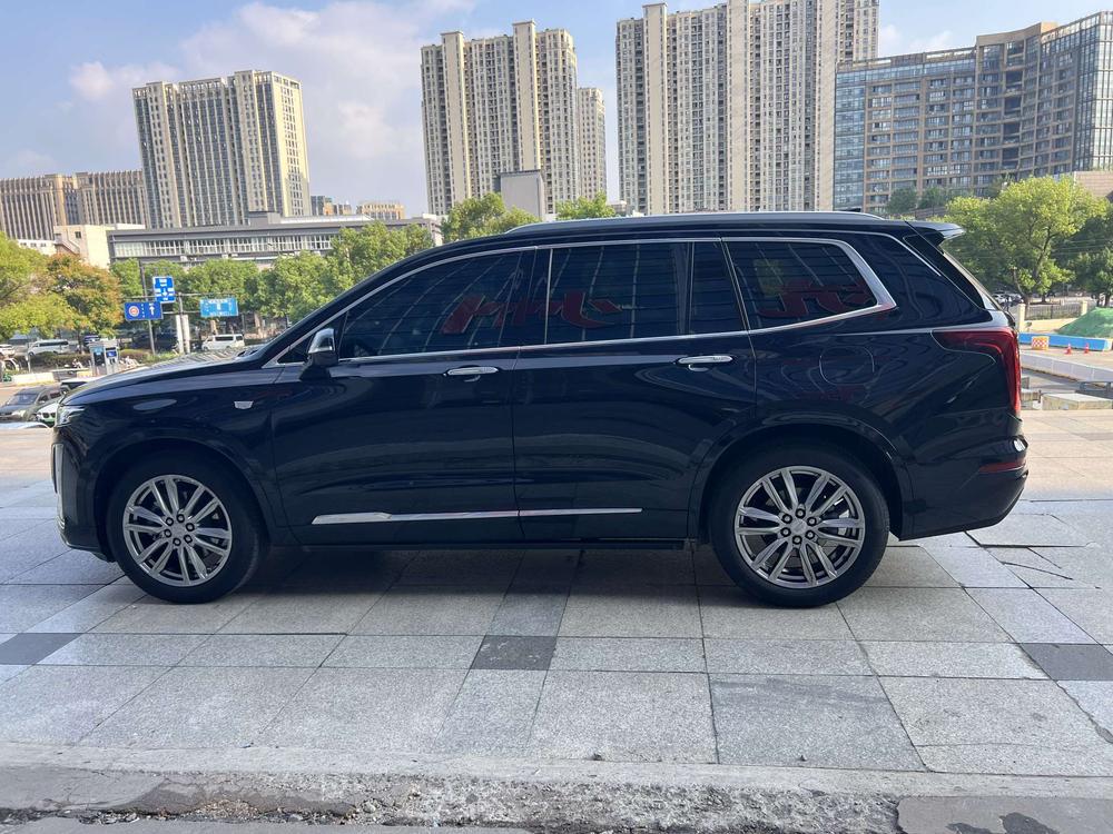 Cadillac XT6 2022 2.0T 6-Seater 2WD Luxury – фото 4