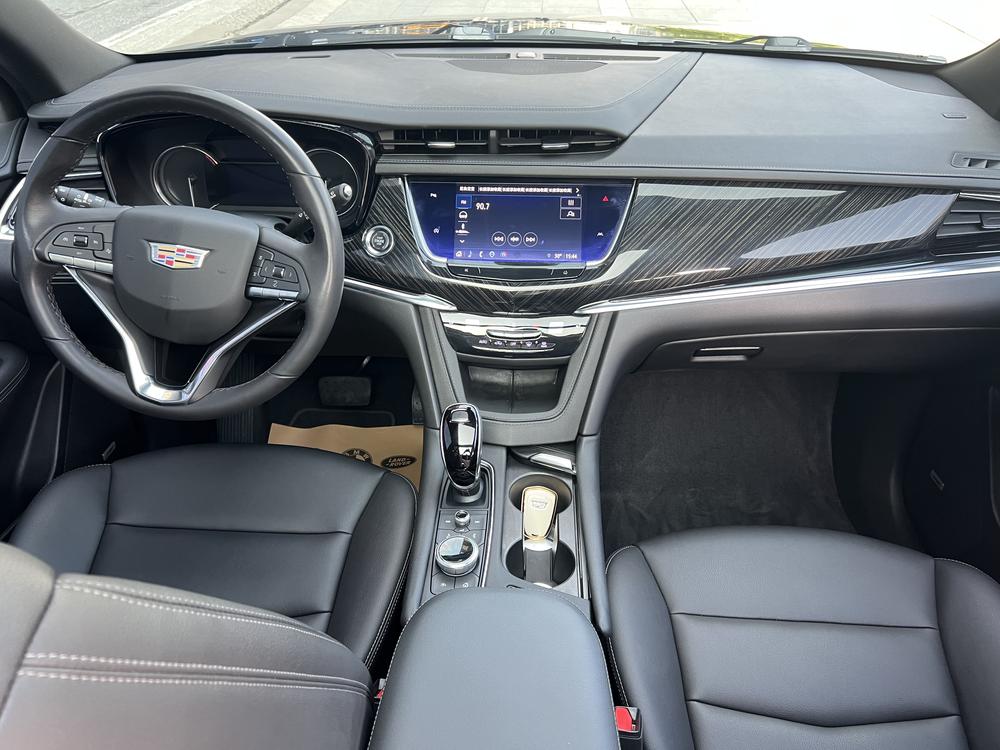 Cadillac XT6 2022 2.0T 6-Seater 2WD Luxury – фото 9