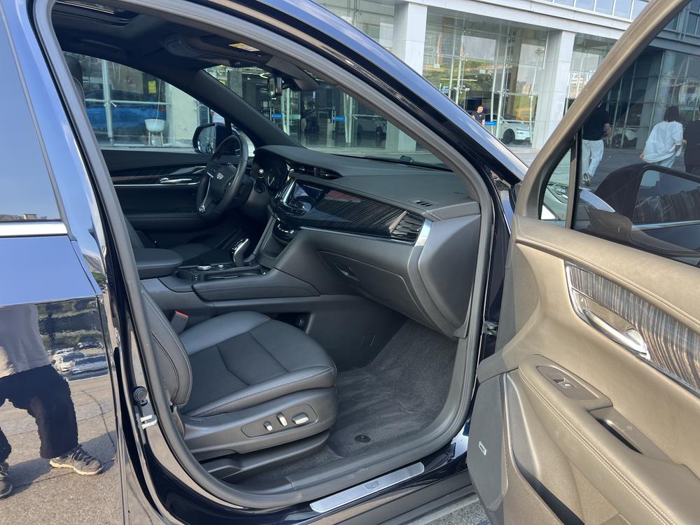 Cadillac XT6 2022 2.0T 6-Seater 2WD Luxury – фото 16