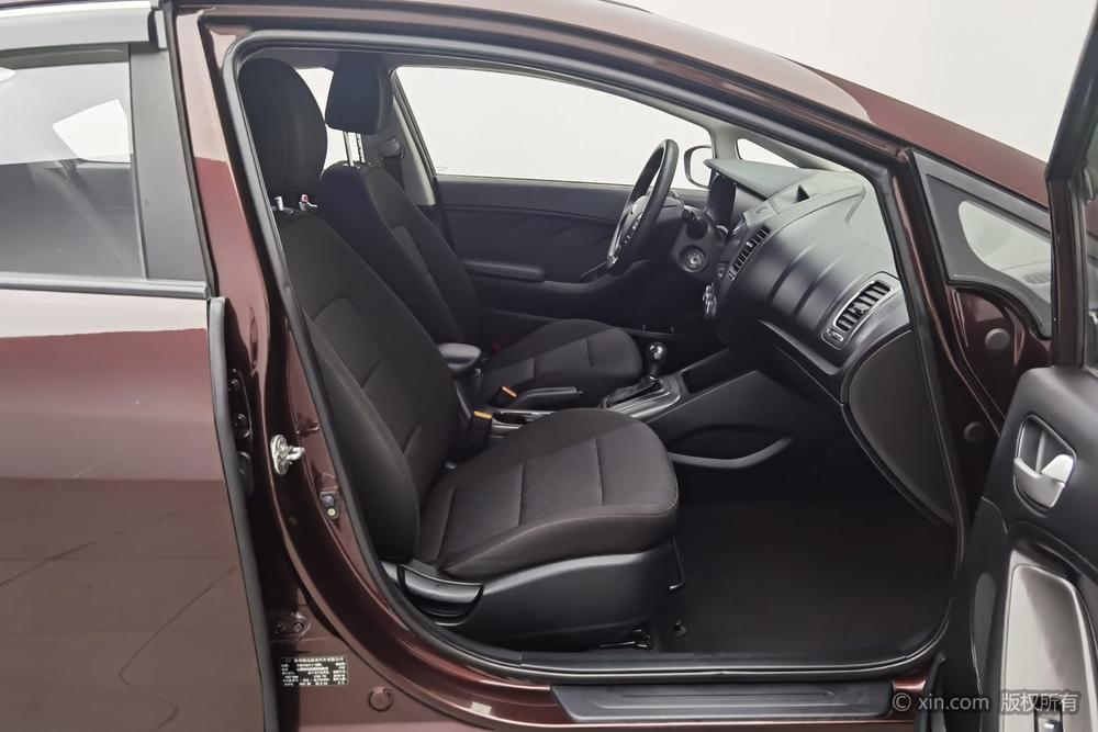 Kia K3 2015 модификация 1.6L автоматическое GL – фото 11