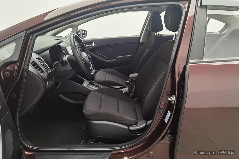 Kia K3 2015 модификация 1.6L автоматическое GL – фото 18