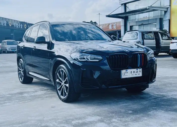 BMW X3 2023 Model xDrive30i Leading Model M Night Set – фото 2