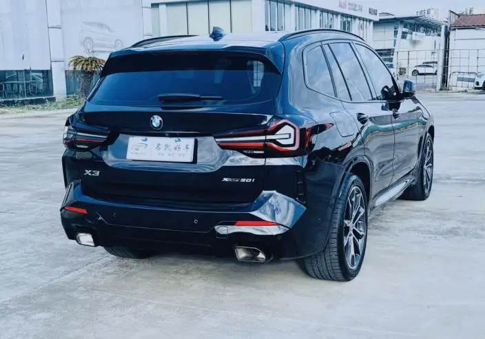 BMW X3 2023 Model xDrive30i Leading Model M Night Set – фото 6