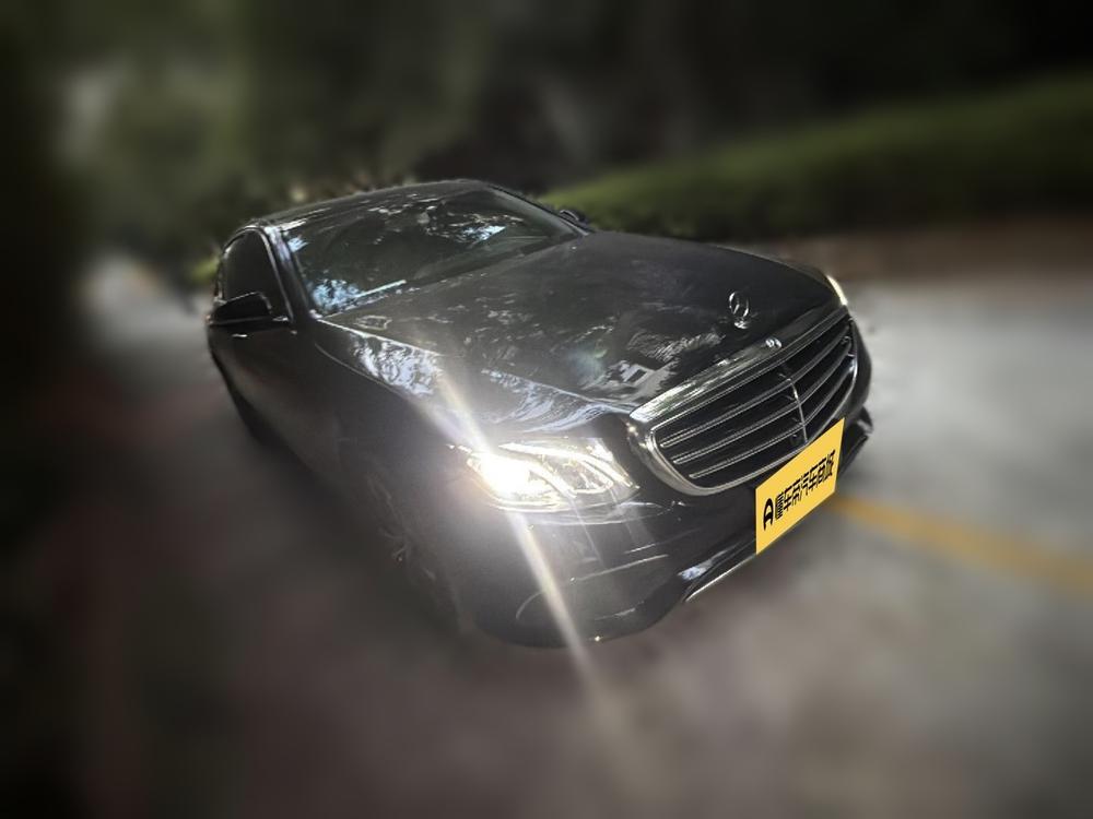 Mercedes-Benz E-Class PHEV 2019 модификация E 300 e L – фото 3