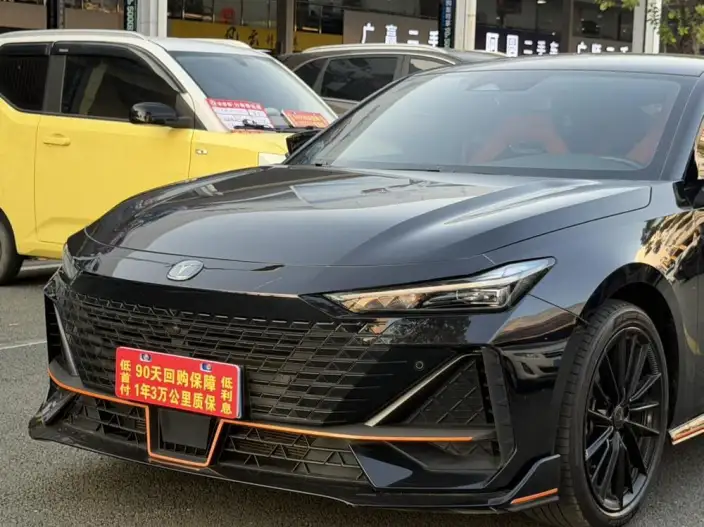 Changan UNI-V 2023 Model 1.5T Sports Edition – фото 8