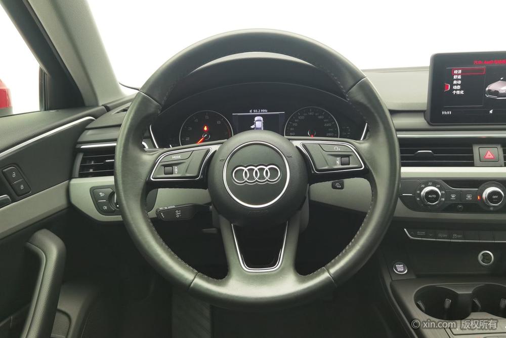 Audi A4L 2017 Plus 40 TFSI Entry – фото 14