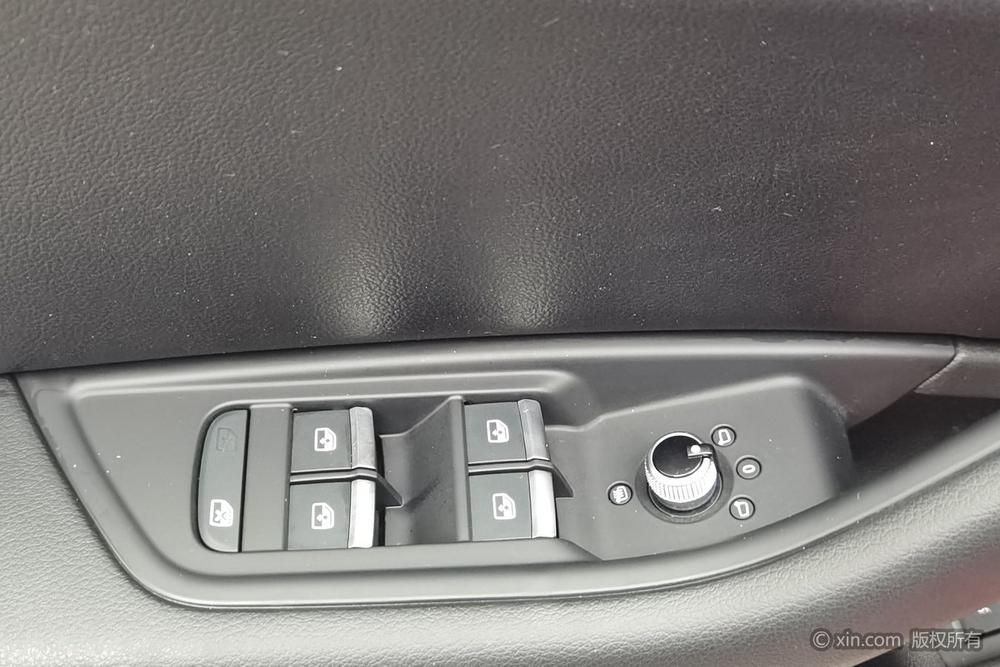Audi A4L 2017 Plus 40 TFSI Entry – фото 23